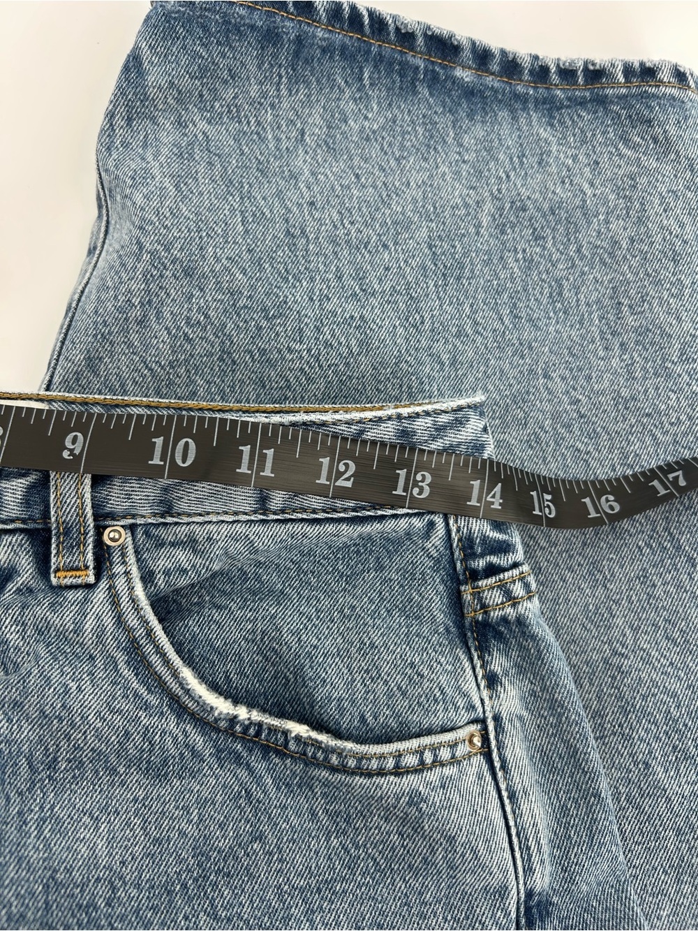TOTEME Flare Fit Denim Cropped Jeans in Washed Blue Cotton Women’s Size 28/30 - Picture 11 of 13
